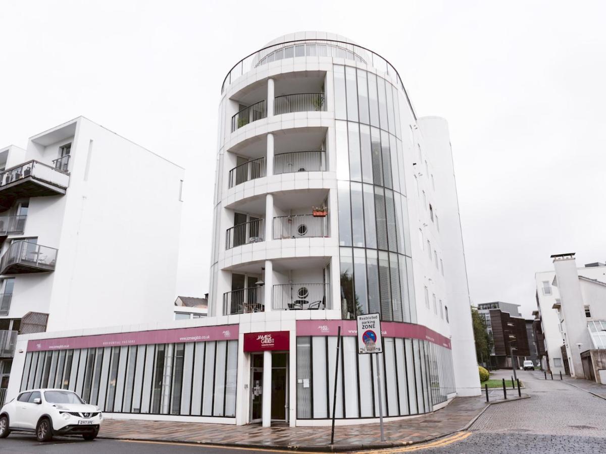 Pass The Keys Stylish 2Bed Rental Unit Glasgow Green Екстериор снимка