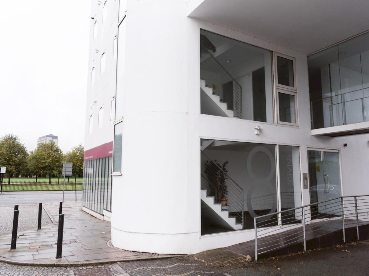 Pass The Keys Stylish 2Bed Rental Unit Glasgow Green Екстериор снимка