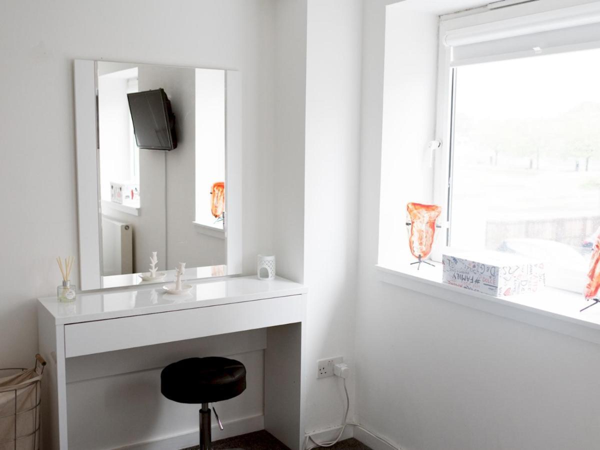 Pass The Keys Stylish 2Bed Rental Unit Glasgow Green Екстериор снимка